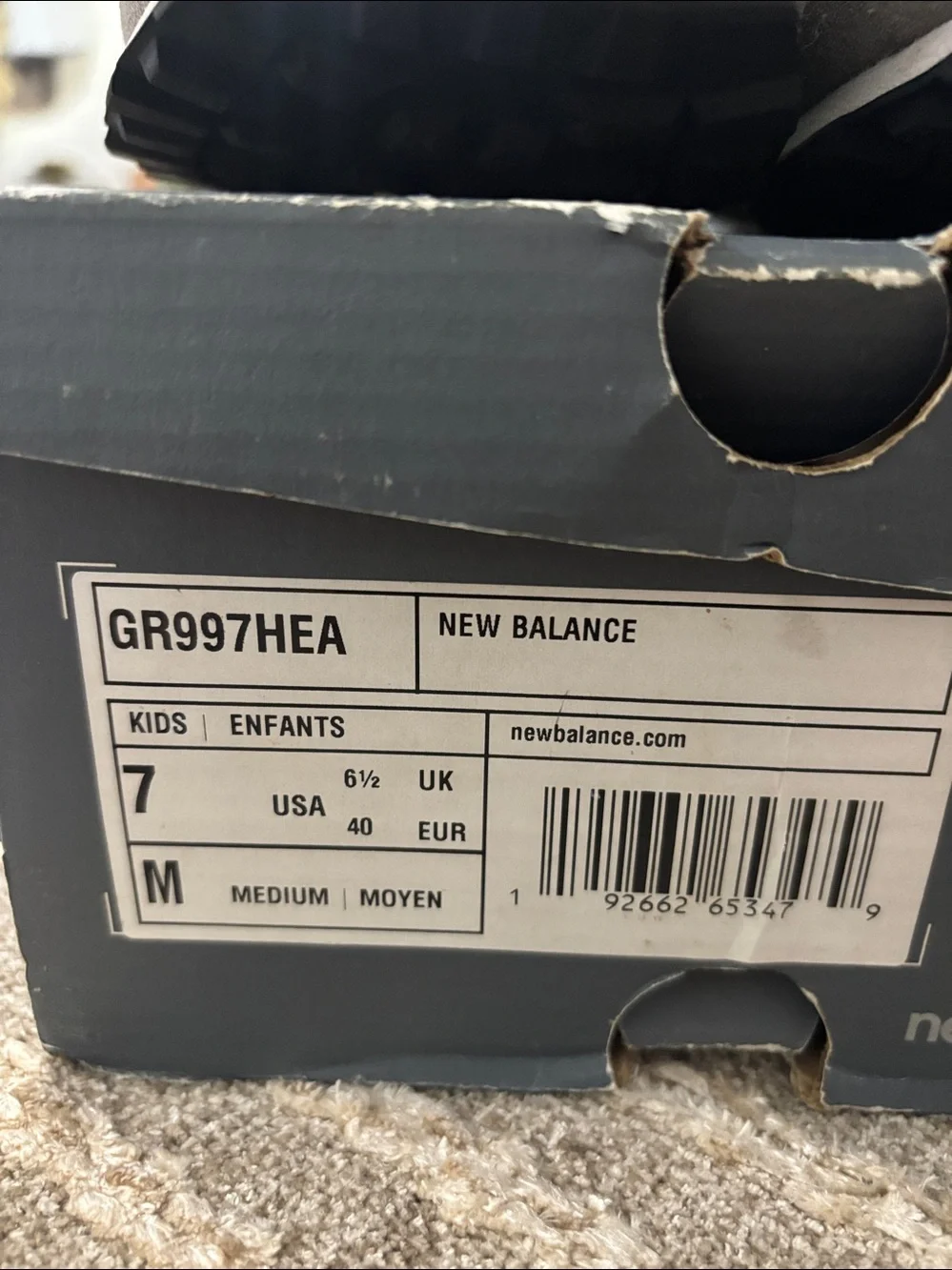 New Balance 574 Gray and White Lace-Up Sneakers Women’s size 8.5/9